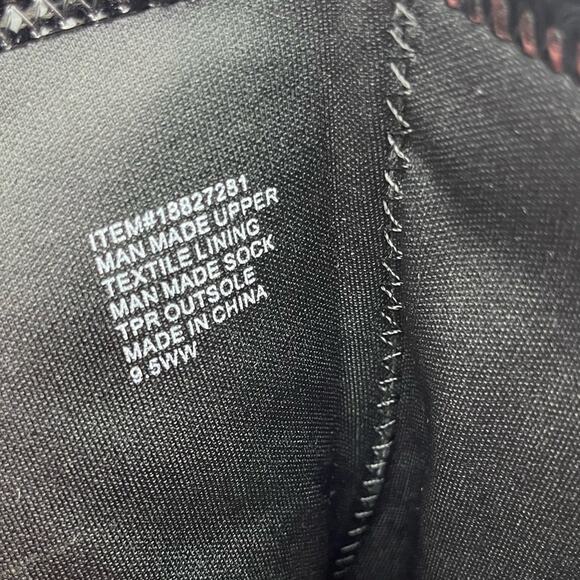 Torrid Stretch Black Patent Faux Leather WIDE Ankle Boots - Picture 9 of 10